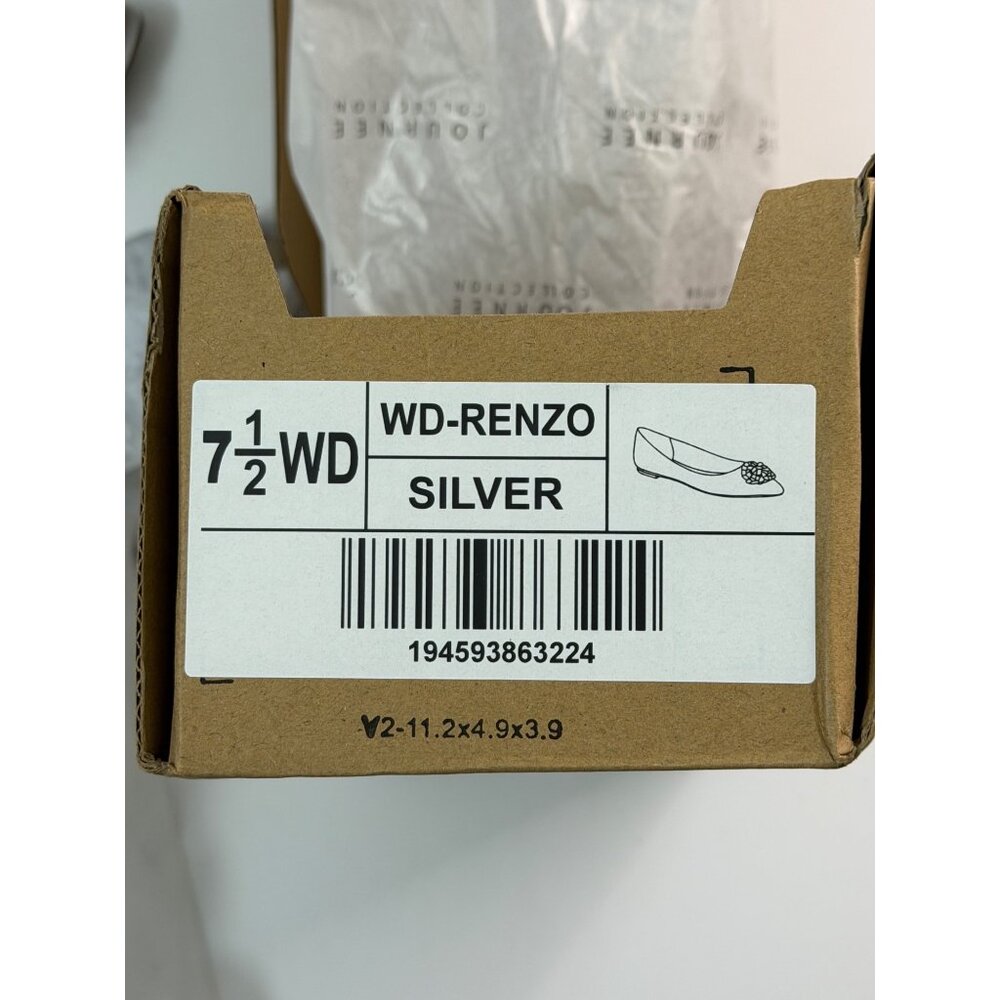NWB Journee Collection Renzo Slip On Pointed Toe Ballet Flats Silver Size 7.5 W - Picture 7 of 7
